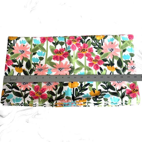 Outdoor Tropical Flower Pillow Covers Rectangle 20" x 12" Waterproof Polyester - Picture 5 of 6